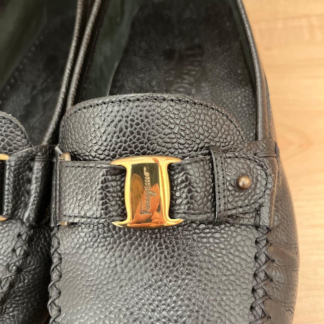 おこめ⭐︎ Salvatore Ferragamo ローファー　ブラック