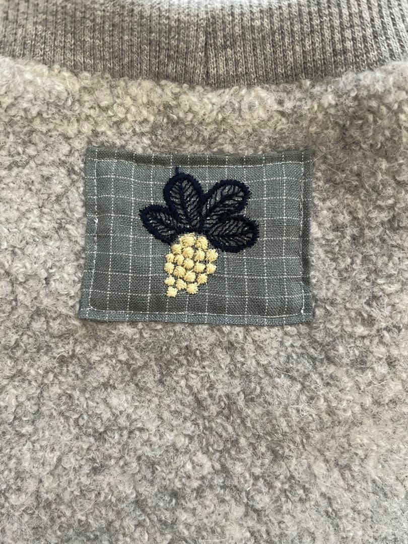 グレー ノースリーブベスト Mサイズ