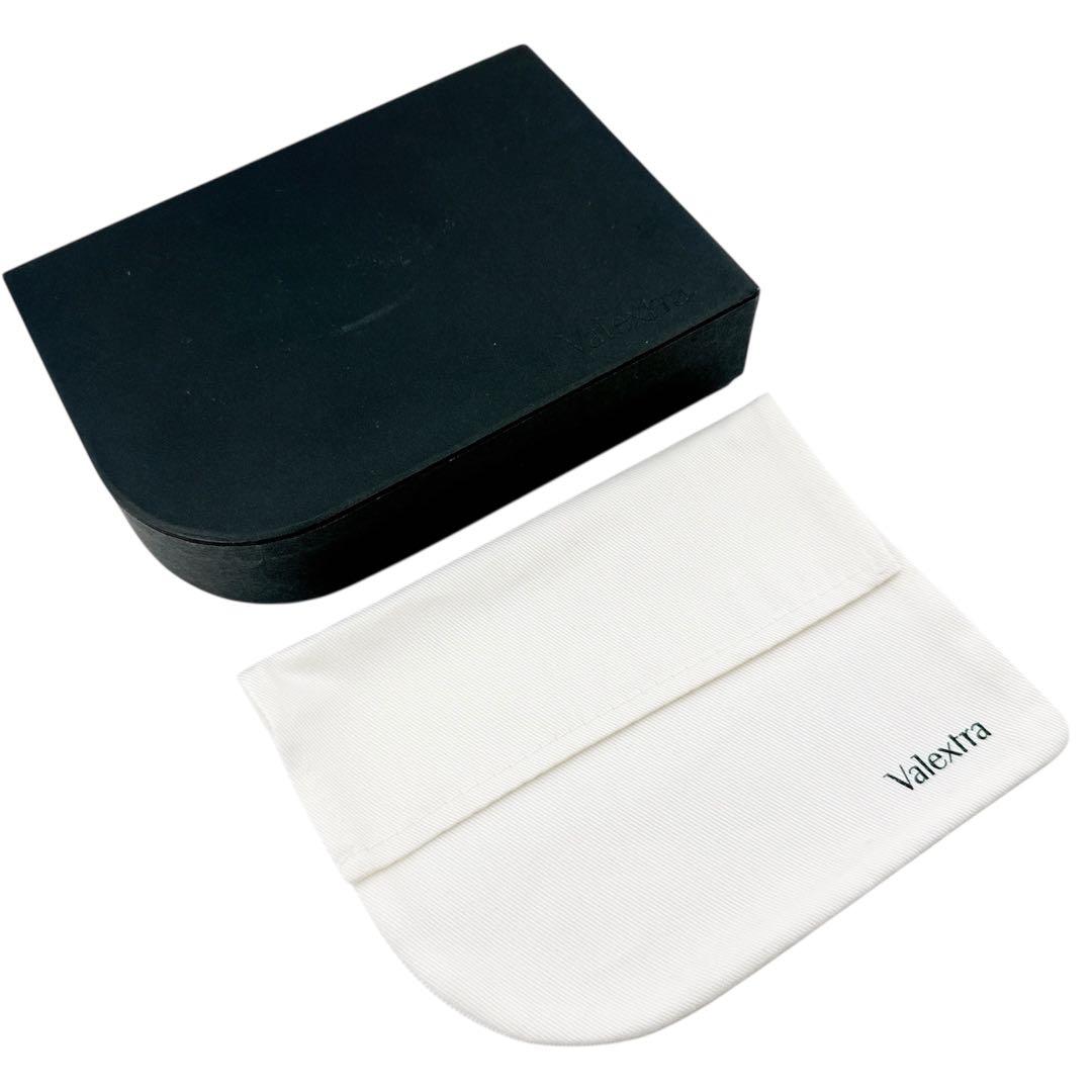 美品◇ヴァレクストラ レザー イジィデ 三つ折り財布 アイボリー レディース