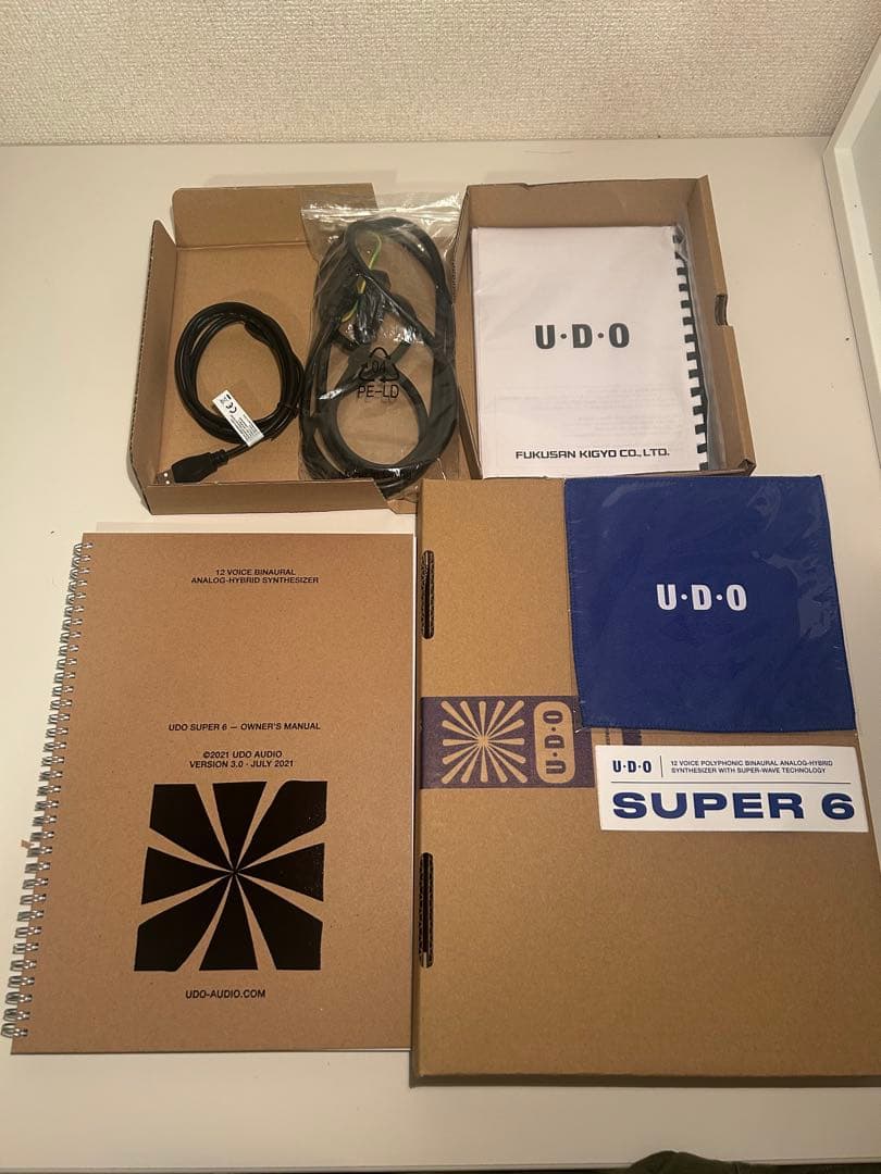 【完動品】U.D.O. SUPER 6 desktop アナログシンセサイザー