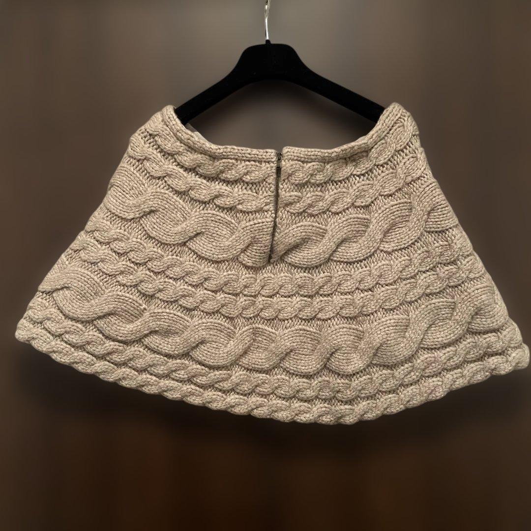 ブルネロクチネリ　ポンチョ　カシミア100% ミニスカート