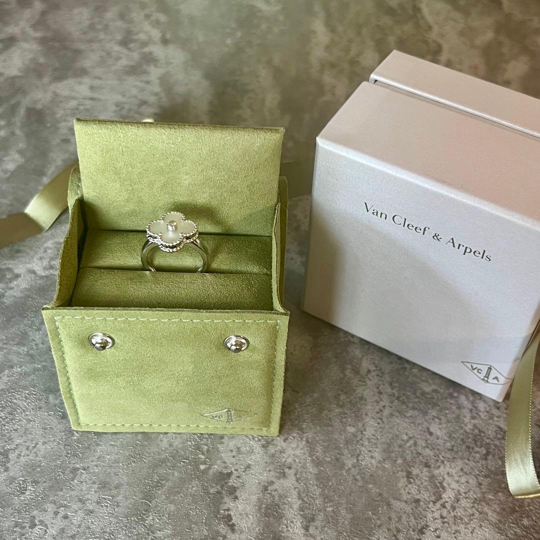 ヴァンクリーフ&アーペル リングケース 保証書入れ ポーチ 空箱 取説