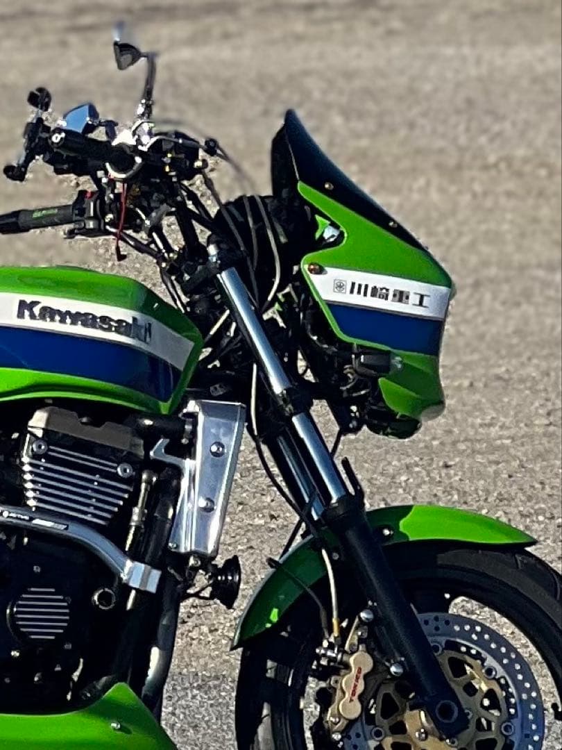 Kawasaki ZRX1200R フレームマウント