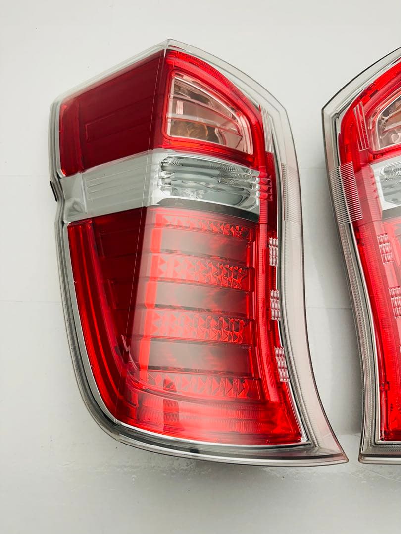 ステップワゴン スパーダ LED テールランプ STANLEY W0587