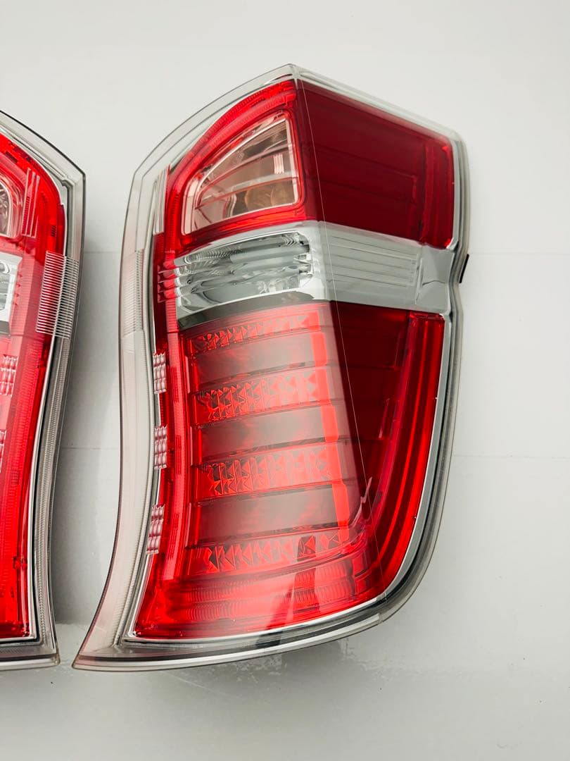 ステップワゴン スパーダ LED テールランプ STANLEY W0587