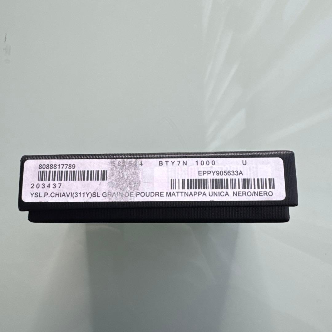 YSL ブラックレザー マネークリップ（イヴ・サンローラン）