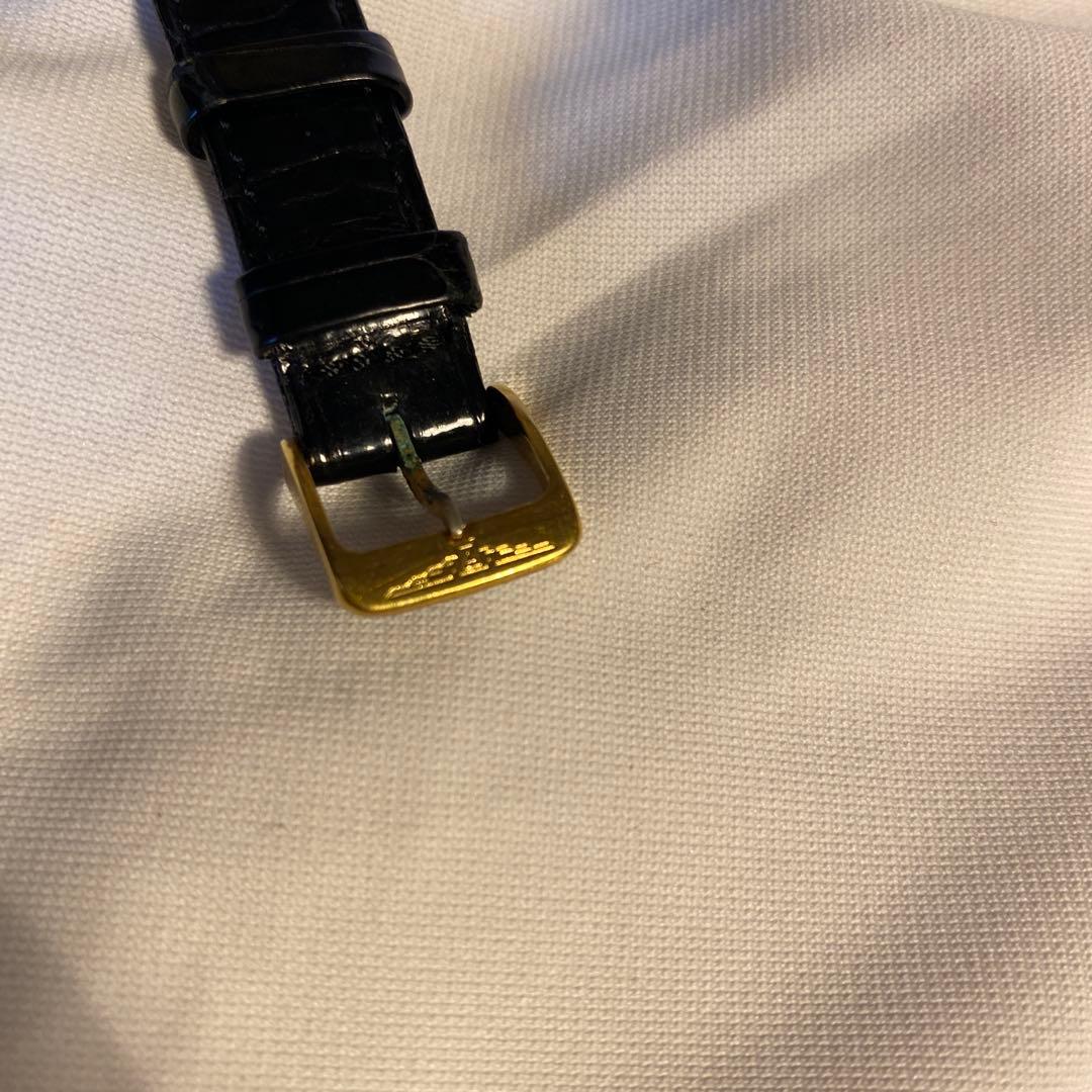 LONGINES 14K　黒いレザー角形手巻き時計