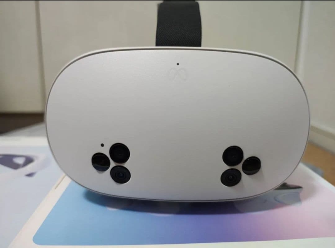  Quest 3S Elite ストラップ セット　シリコン接眼部付き