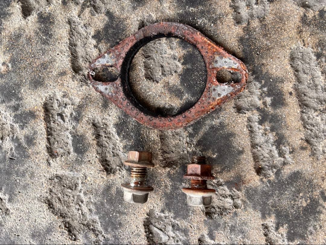 L275S 柿本改 中間マフラー