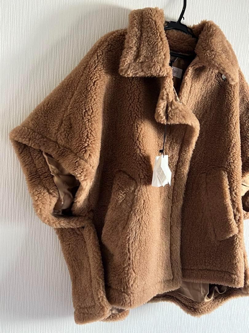 J*M様 【新品未使用・タグ、箱付】マックスマーラ　ケープ TEBE