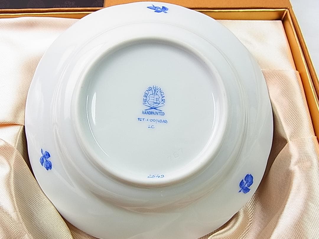 正規未使用自宅保管品Herendヘレンドヴィクトリアブーケ小皿プレート2枚箱有