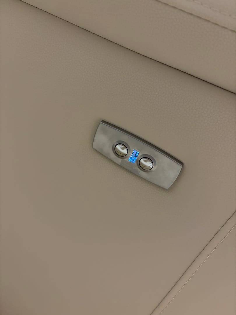 ニトリ　電動リクライニング ソファ Nシールド