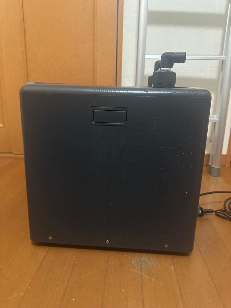 SRIXON　大型水槽用　ゼンスイ クーラー700e