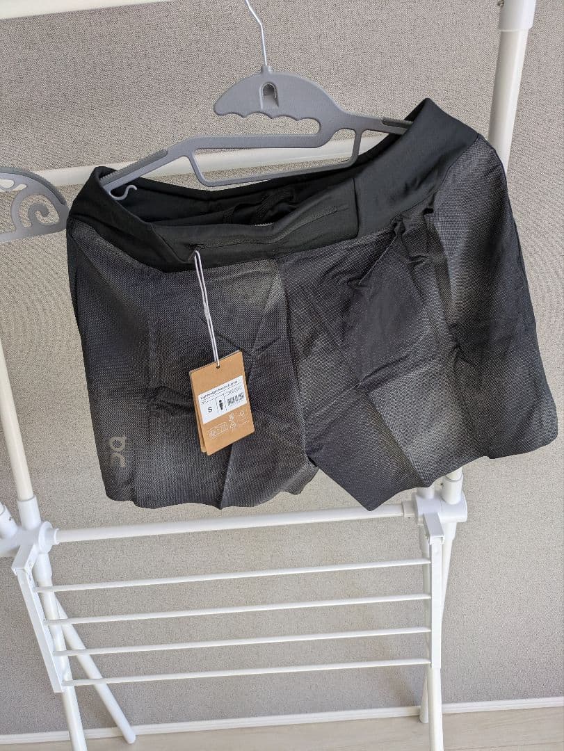 ON RUNNING PERFORMANCE-T LUMOS ジャージ上下セット