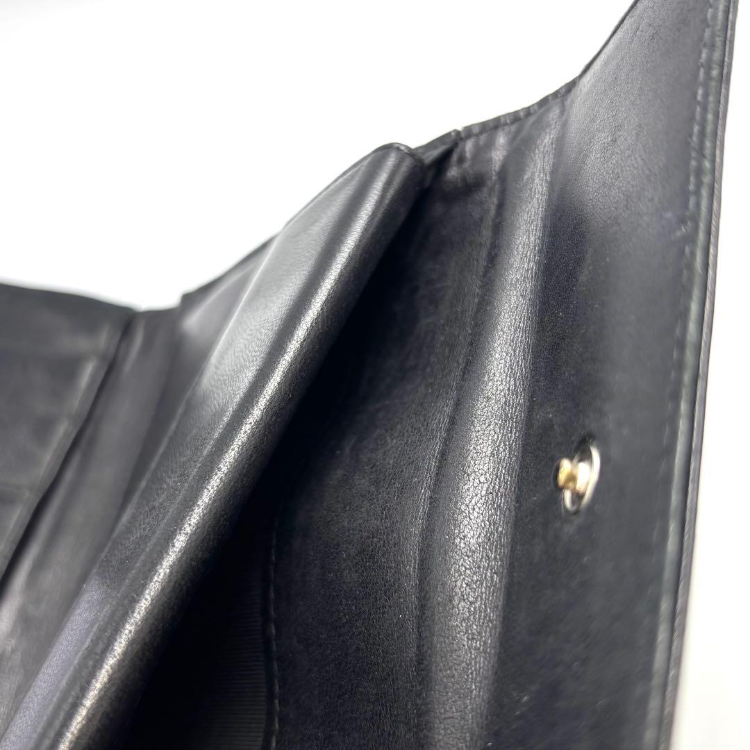 美品　プラダ　ナイロン/レザーブラック三つ折り財布　三角ロゴ　レディース　メンズ