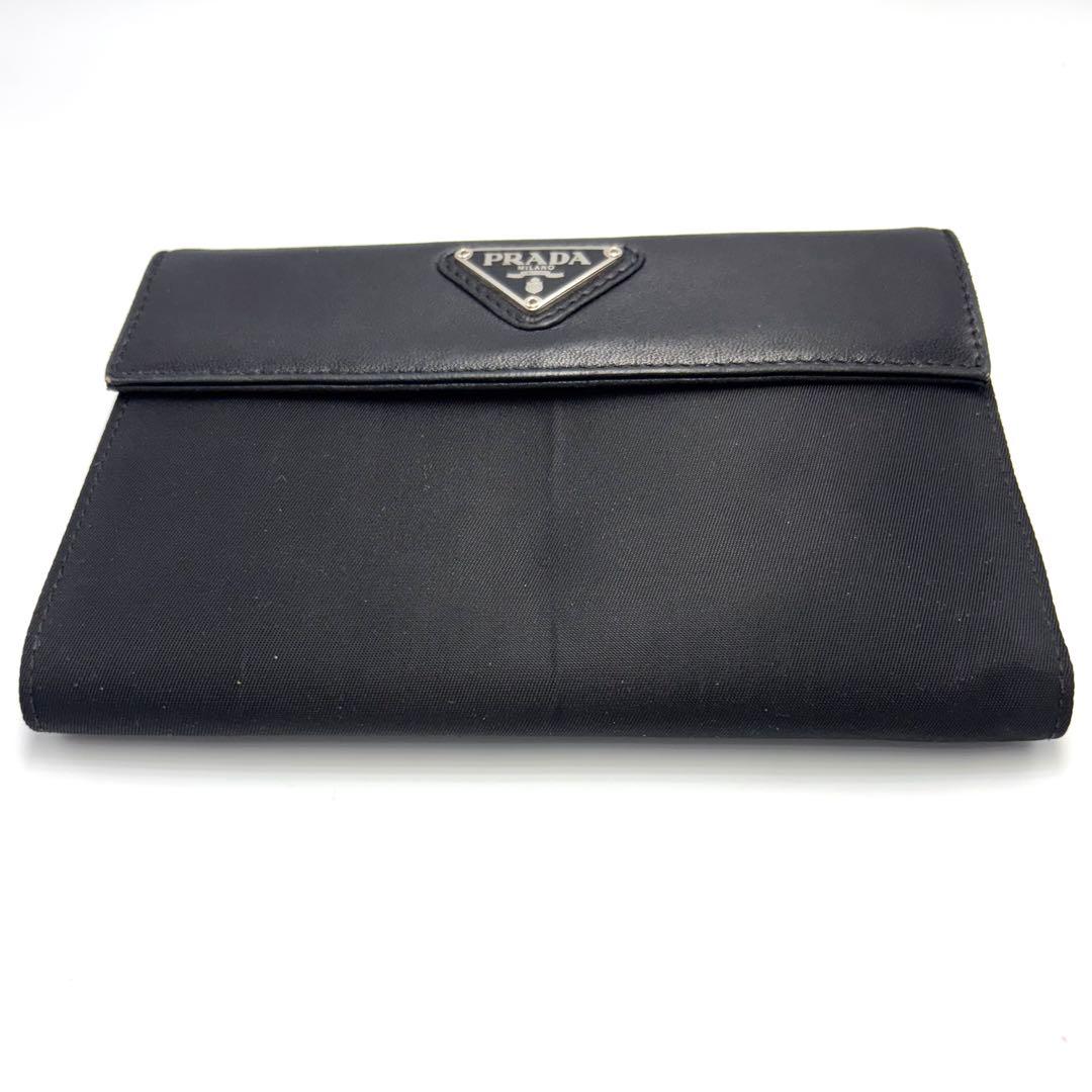 美品　プラダ　ナイロン/レザーブラック三つ折り財布　三角ロゴ　レディース　メンズ