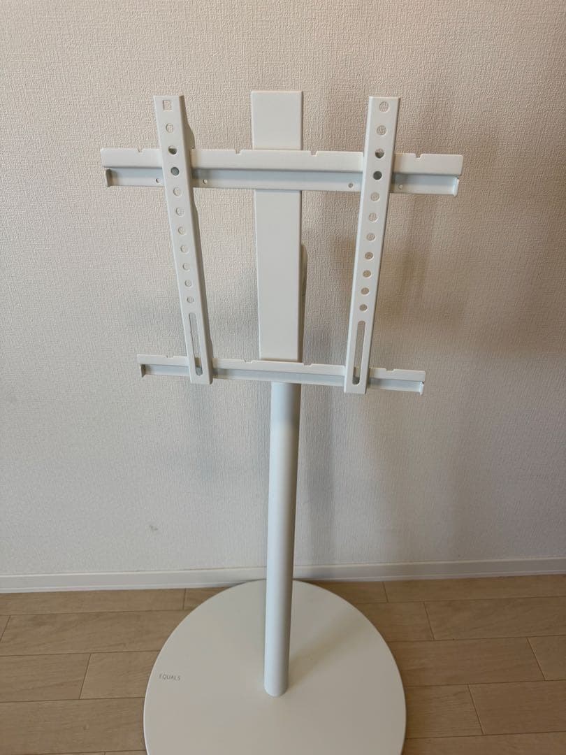 EQUALS テレビスタンド WALL A2 ロータイプ　白