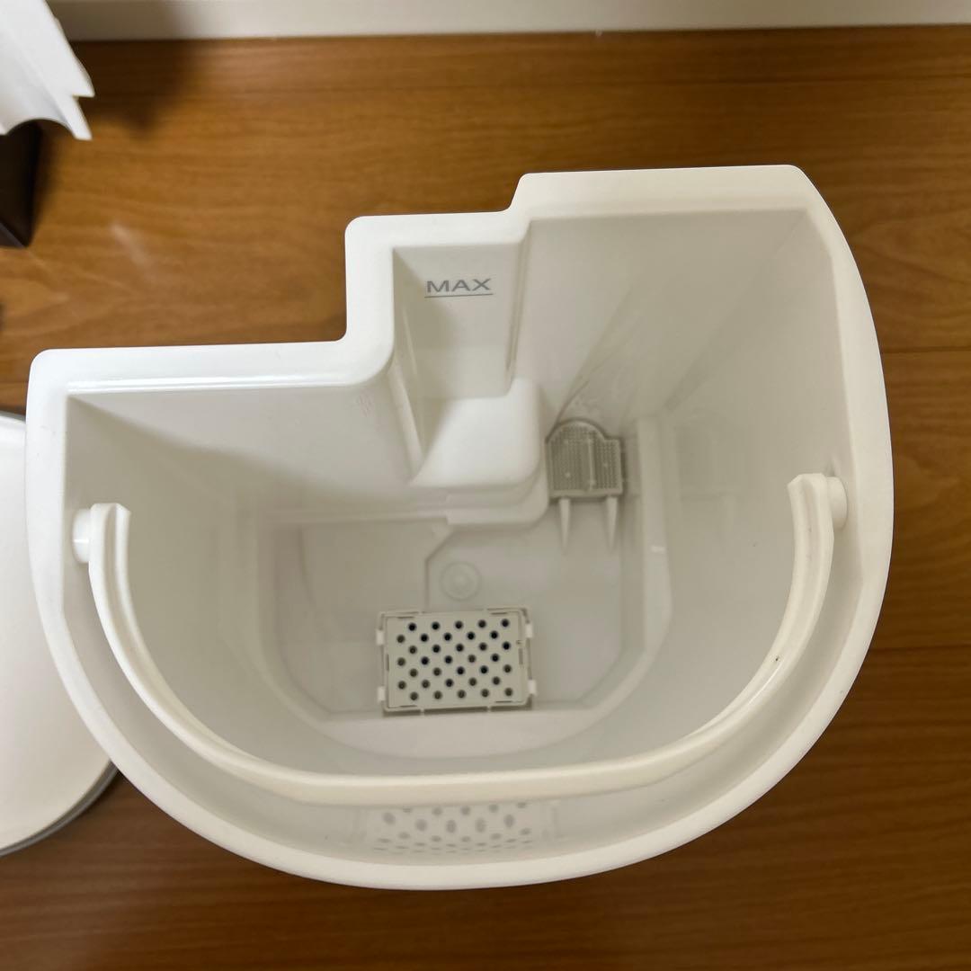 アイリスオーヤマ 加湿器 ハイブリッド式 AHM-HU55A-W ホワイト