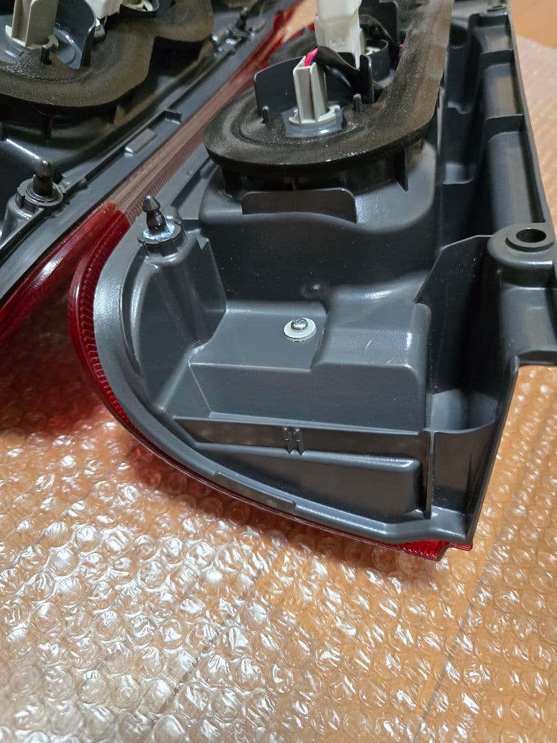 ハイエース 200系 テールライト トヨタ 純正 ⁴⁰