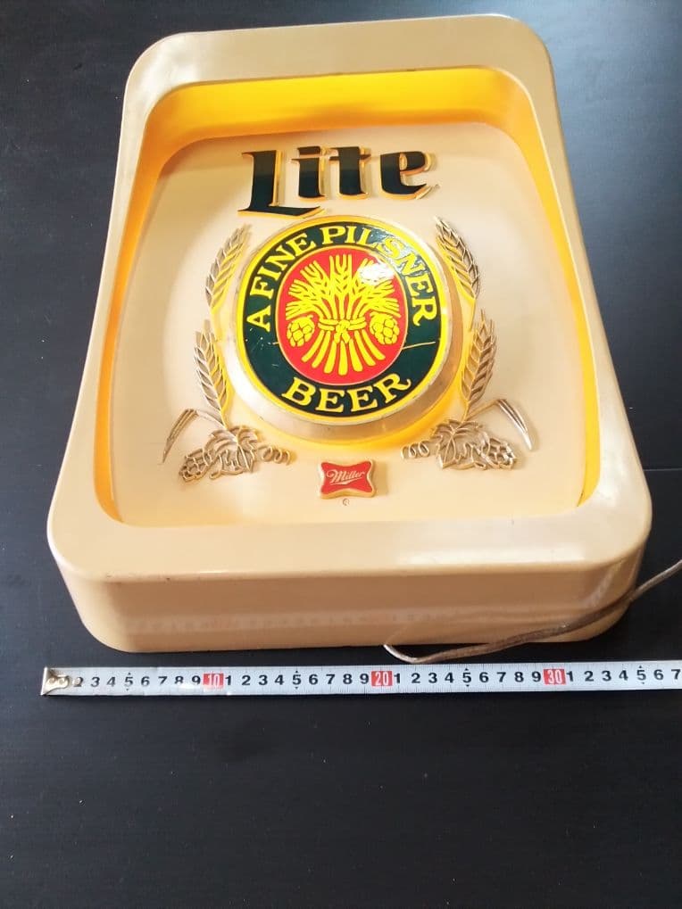 ミラービール　ミラーライト　電飾サイン