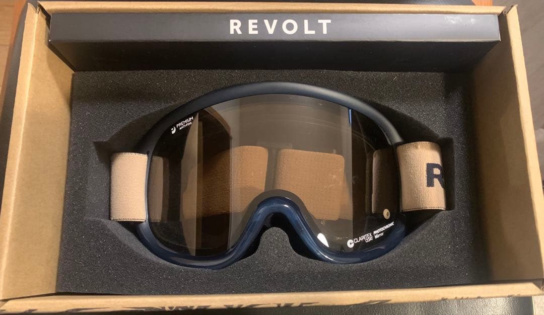 REVOLT ゴーグル　スーパーライトフレーム