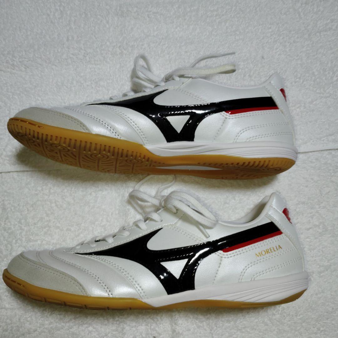 ミズノ　フットサルシューズ 　モレリア 　インドア　サイズ24.5