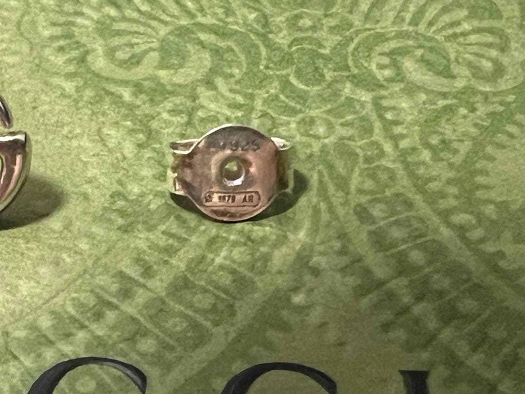 【GUCCI】ピアス片耳　【最終価格】