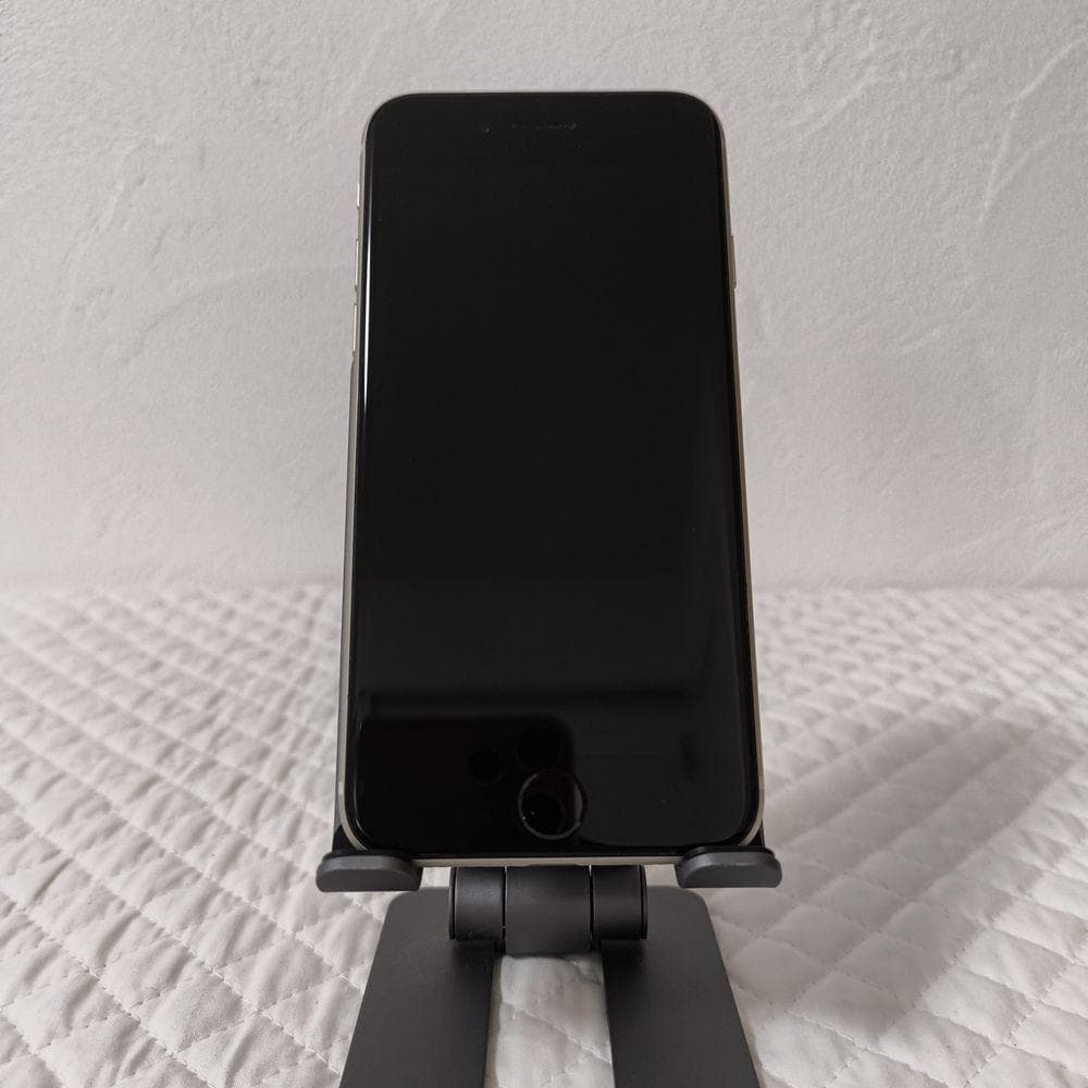 【美品】iPhone SE3 128GB SIMフリー 純正バッテリー