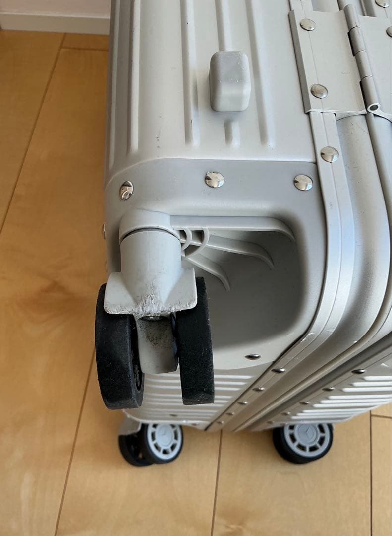 メルセデスベンツ　キャリーケース　スーツケース