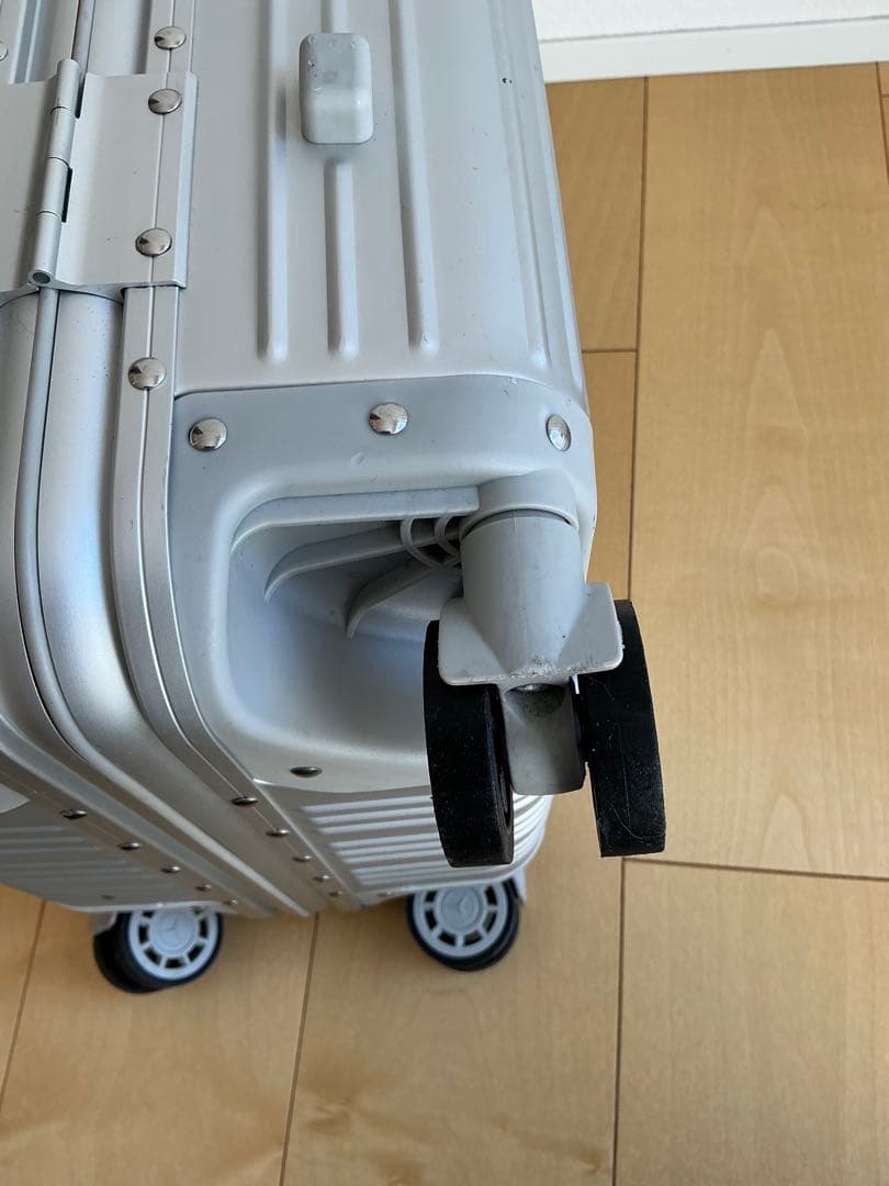 メルセデスベンツ　キャリーケース　スーツケース