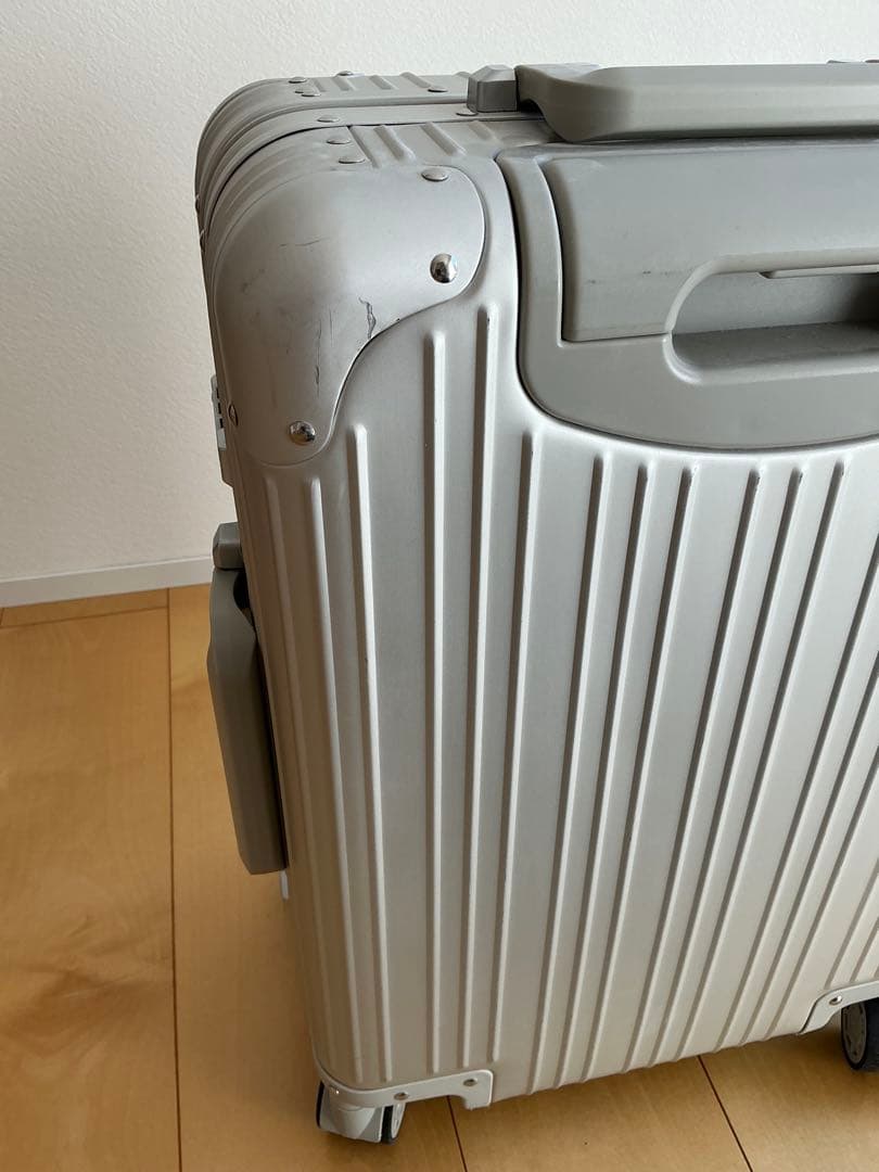 メルセデスベンツ　キャリーケース　スーツケース