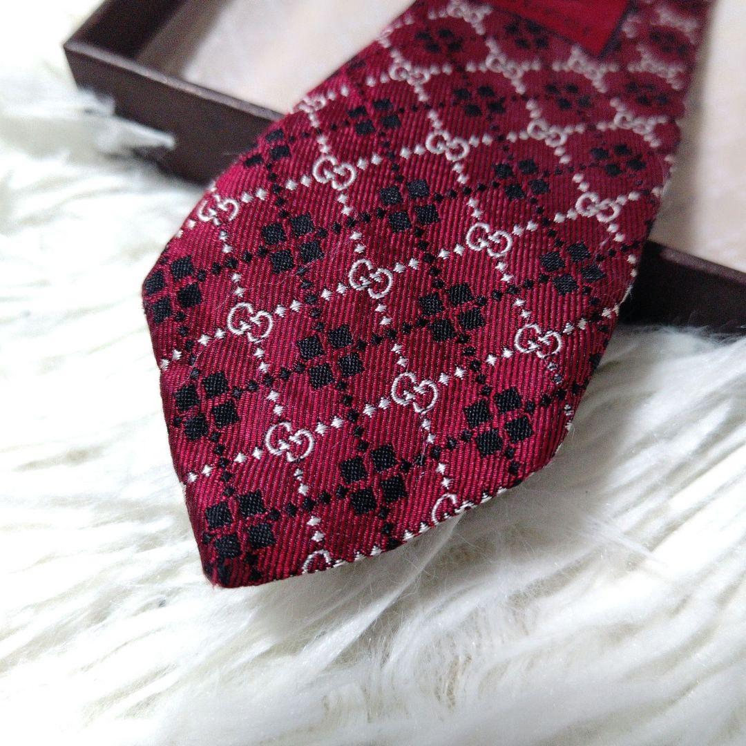 美品 現行タグ 細身 ✨️ GUCCI ネクタイ GG柄✕チェック 赤 7cm