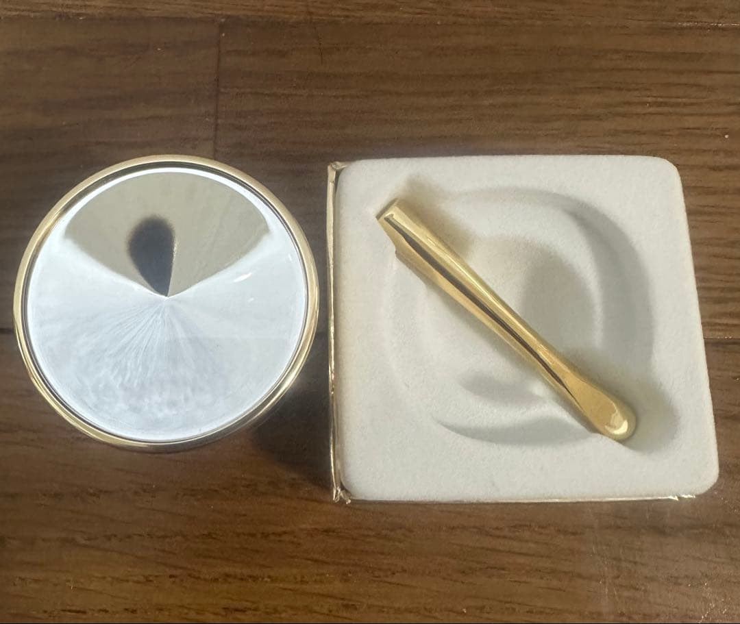 新品未開封★ エスティローダー Re-Nutriv アイクリーム 15ml