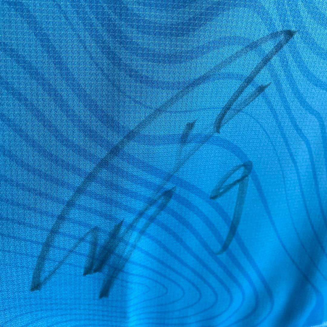 サッカー日本代表FW 小川航基選手直筆サイン入りユニフォーム（新品）