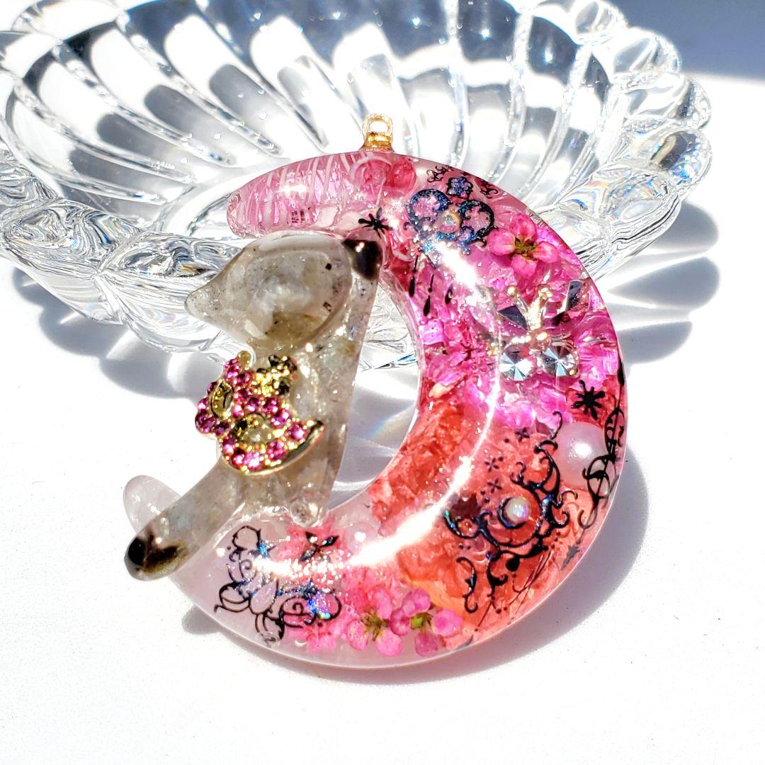 やっちゃん　　佐竹ガラス・天然石のフラワー　オルゴナイト　レジンネックレス