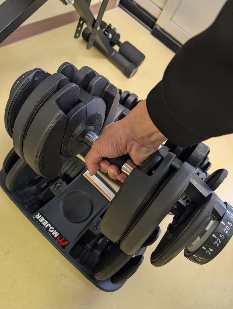 MOJEER　ベンチと可変式ダンベルset　※一部地域配送無料その他地域相談可