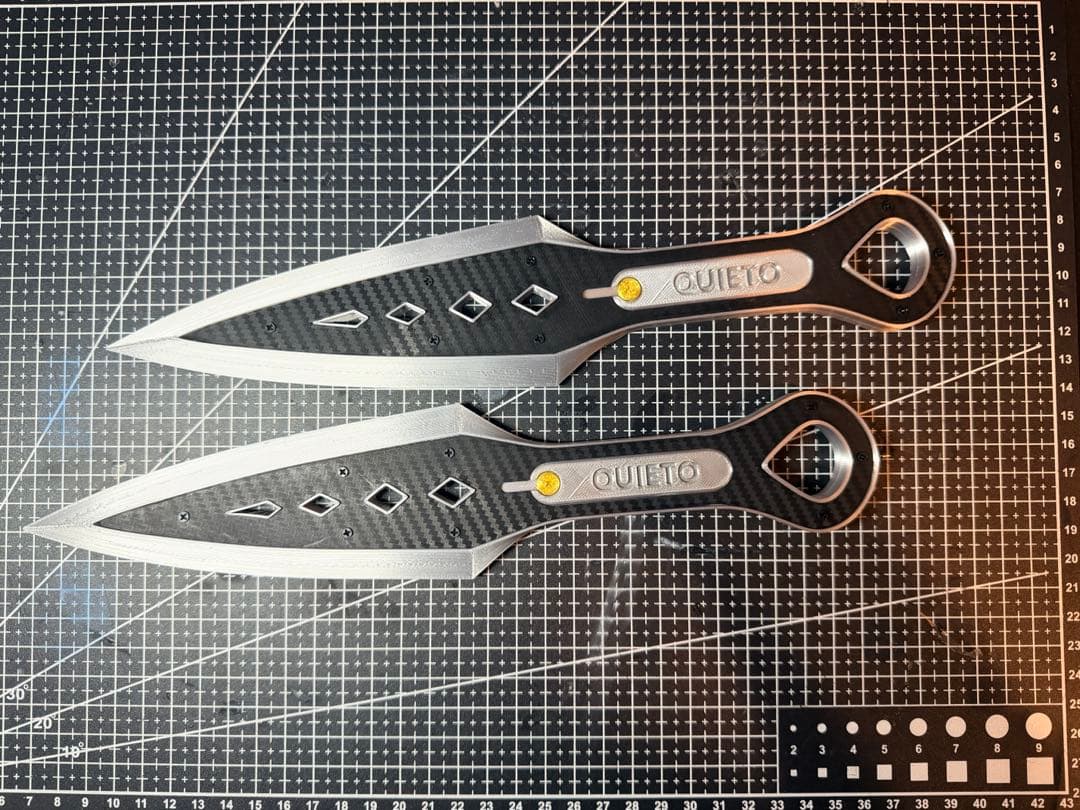 A.Aページ　R-301 R-99 クナイ2個セット