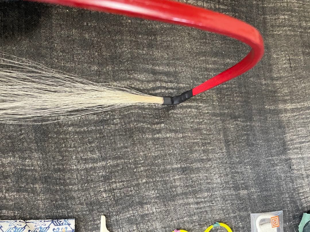 和胡弓（紅木材）　　胴花梨材 竹弓馬毛　　トランクケース 付属品