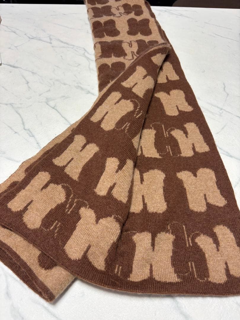 P*i様 本物　HERMÈS-PARIS ロゴパターン マフラー　エルメス　マフ