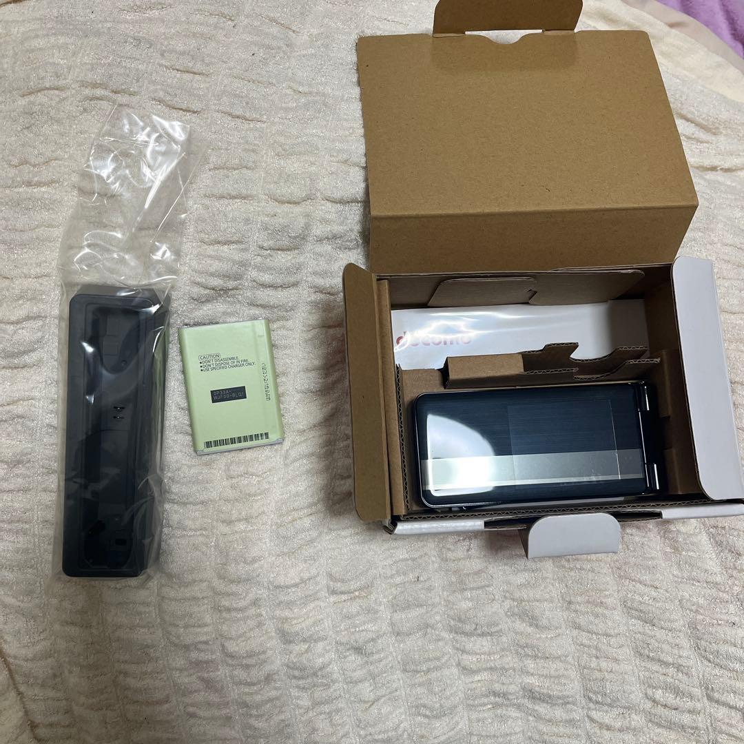 ドコモ p-smartケータイ p-01J ブラック ガラホ