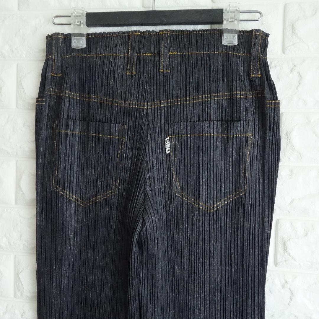 【極美品】プリーツプリーズ 黒ブラックデニム風パンツサイズ0