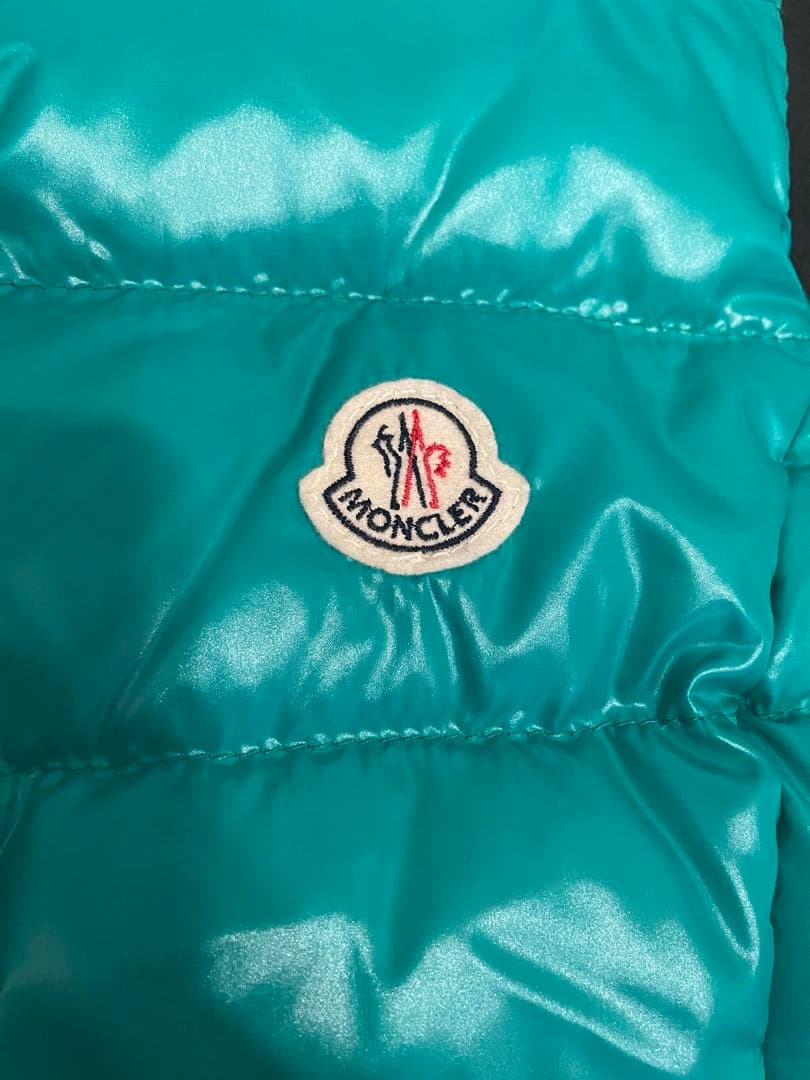 【美品】【MONCLER】モンクレール　ダウンベスト　エメラルドグリーン
