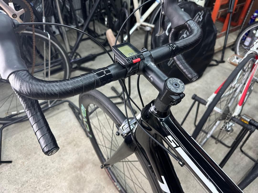 TREKフルカーボンカーボンホイール！基本分解発送送料無料！EMONDA S4