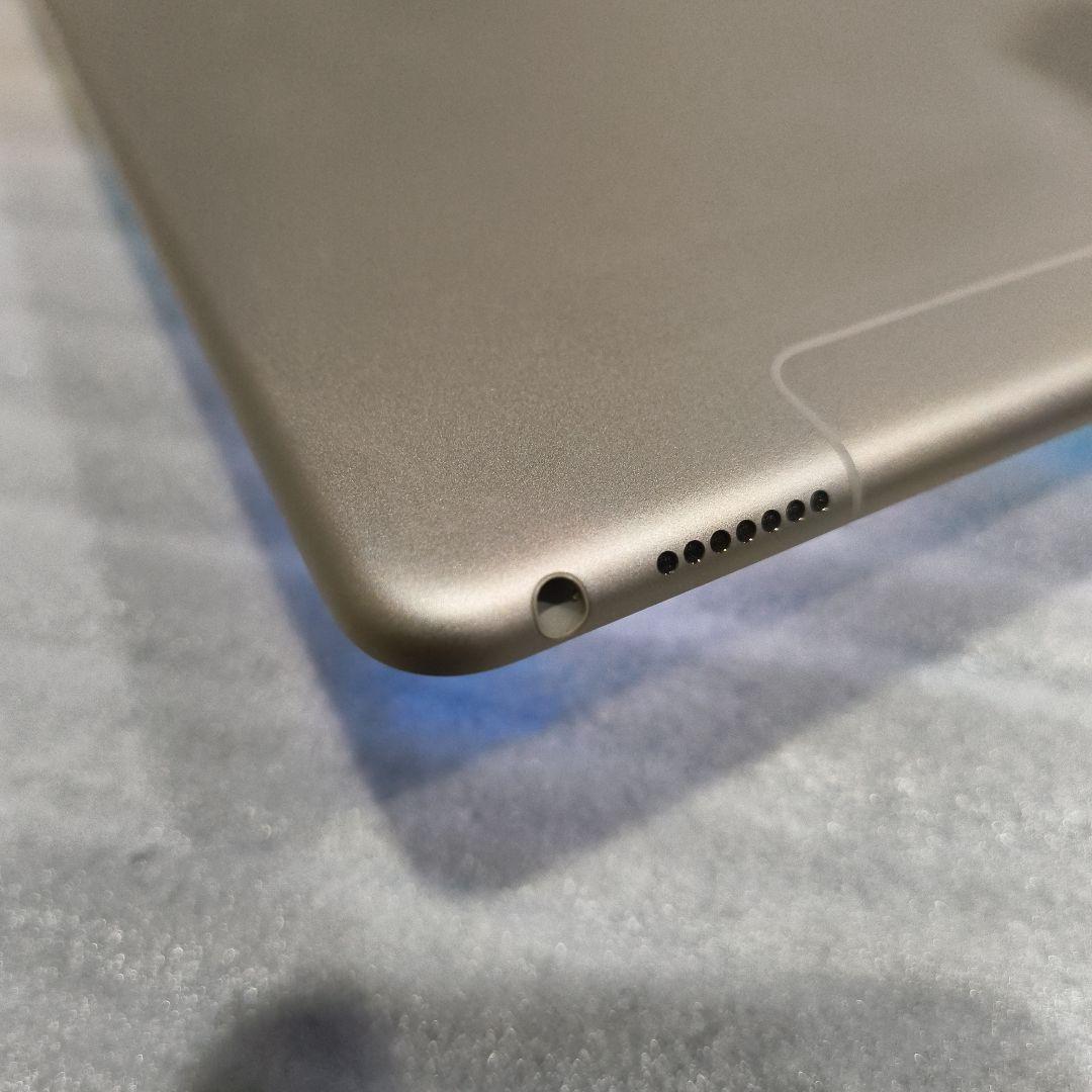 【お値引き中】iPad Pro 9.7セルラー,バッテリー89%,32GB