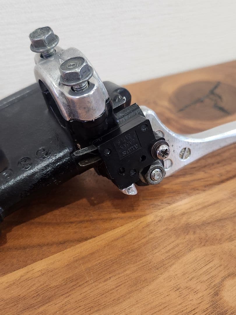 ライブディオ　ZX　AF35 純正マスターシリンダー　純正キャリパー　フルセット