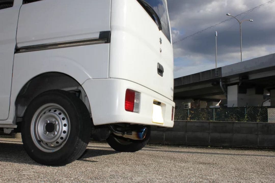 Bluefin スズキ エブリィ バン DA64VSUS1本出し ブルーマフラー