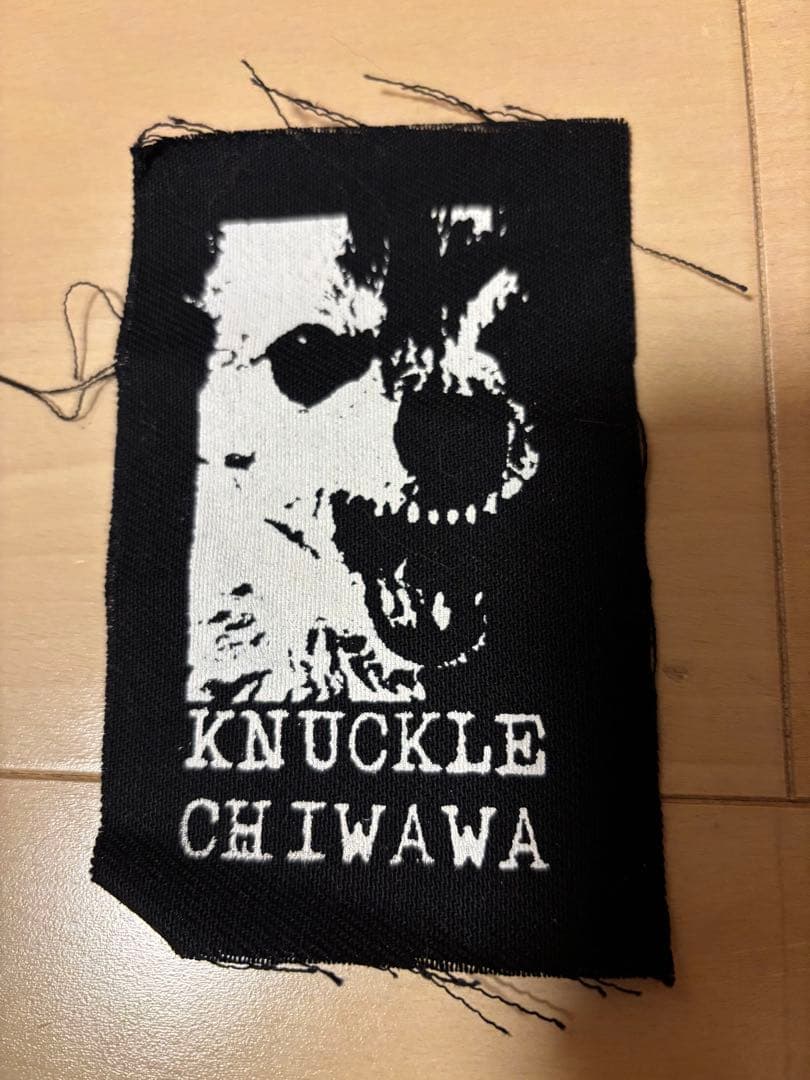 ナックルチワワ　3CD 、1ステッカー 、1パッチ