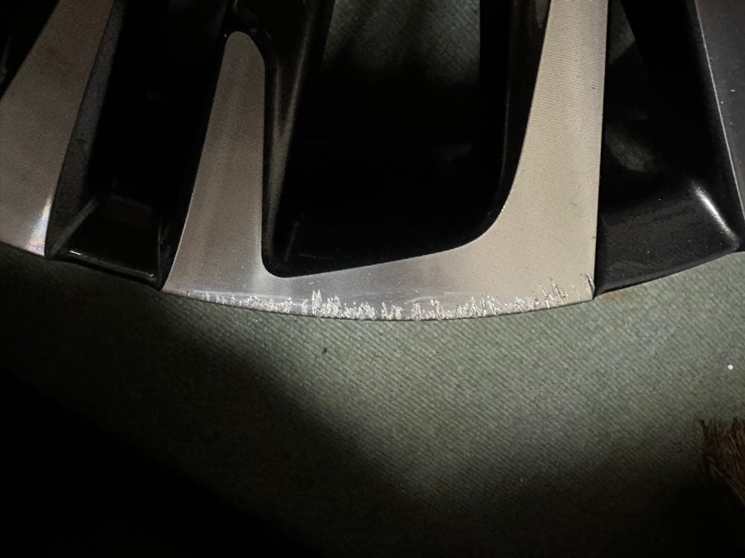 ヤリスクロス　純正アルミホイール 一本