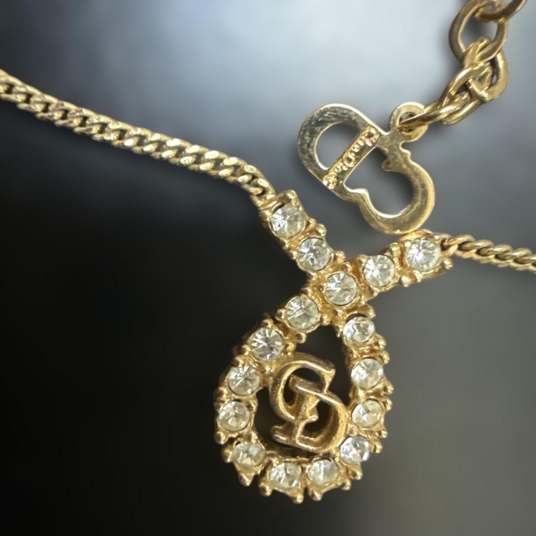Christian Dior ラインストーン付きCDロゴネックレス　ゴールド美品