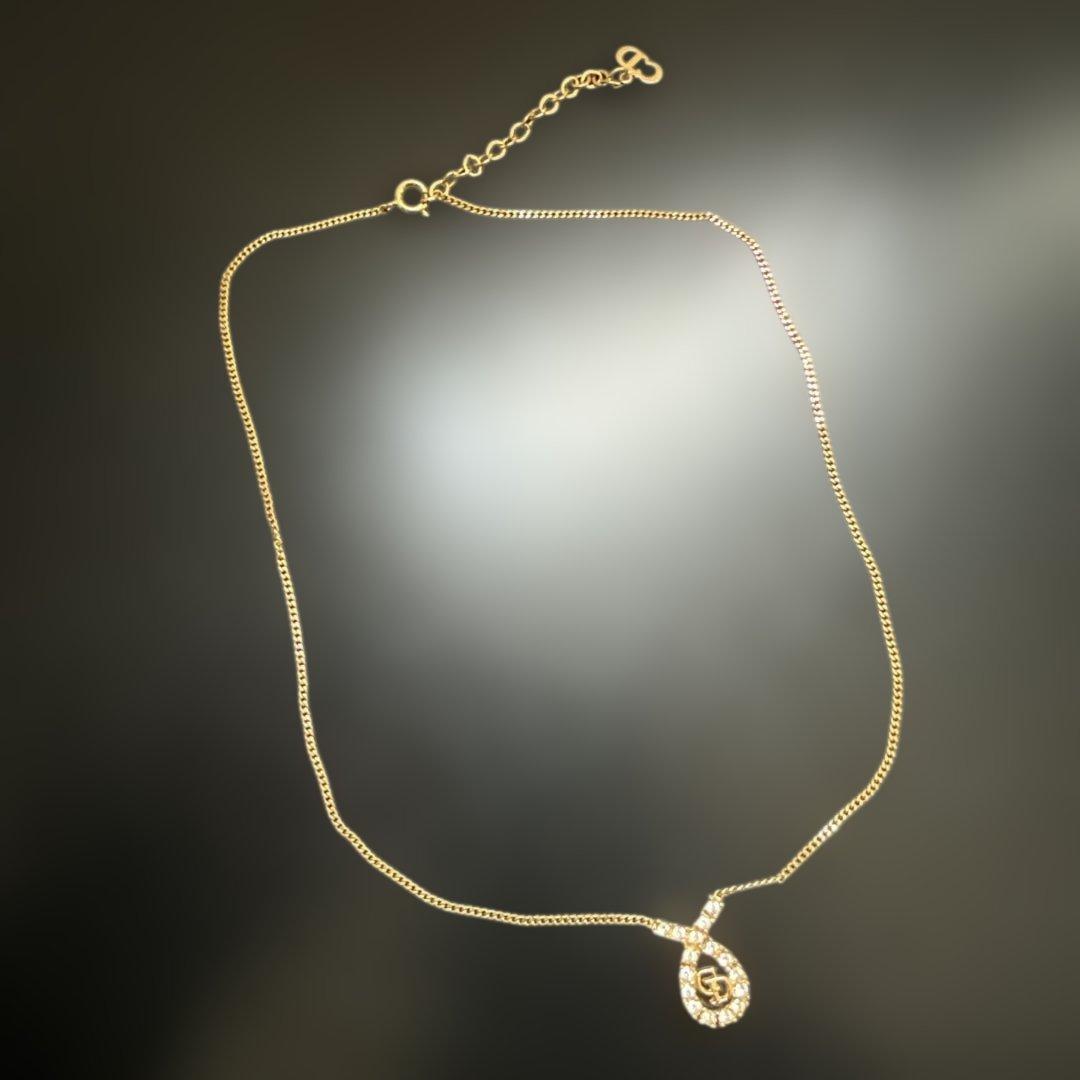 Christian Dior ラインストーン付きCDロゴネックレス　ゴールド美品